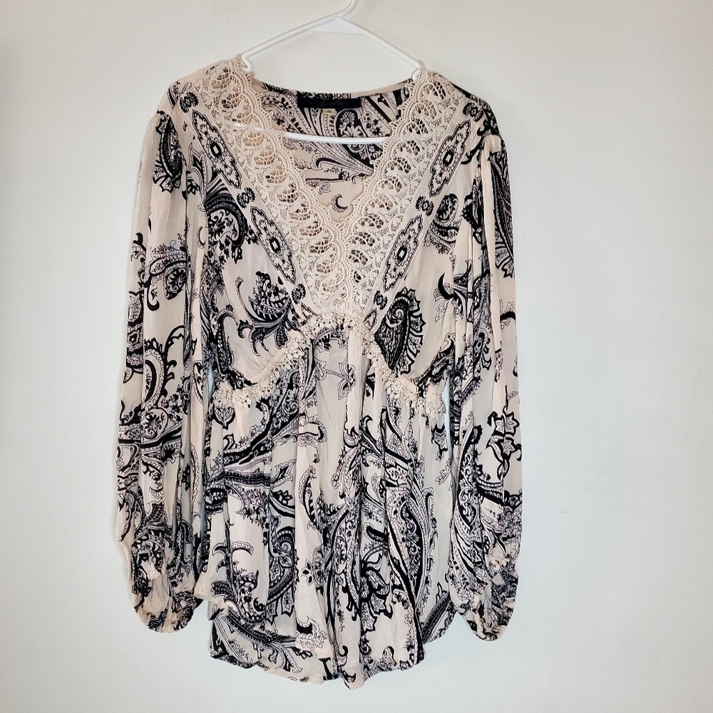 Blue Rain Paisley Print Crochet Flowy Top size M Babydoll BoHo Cottagecore Y2K